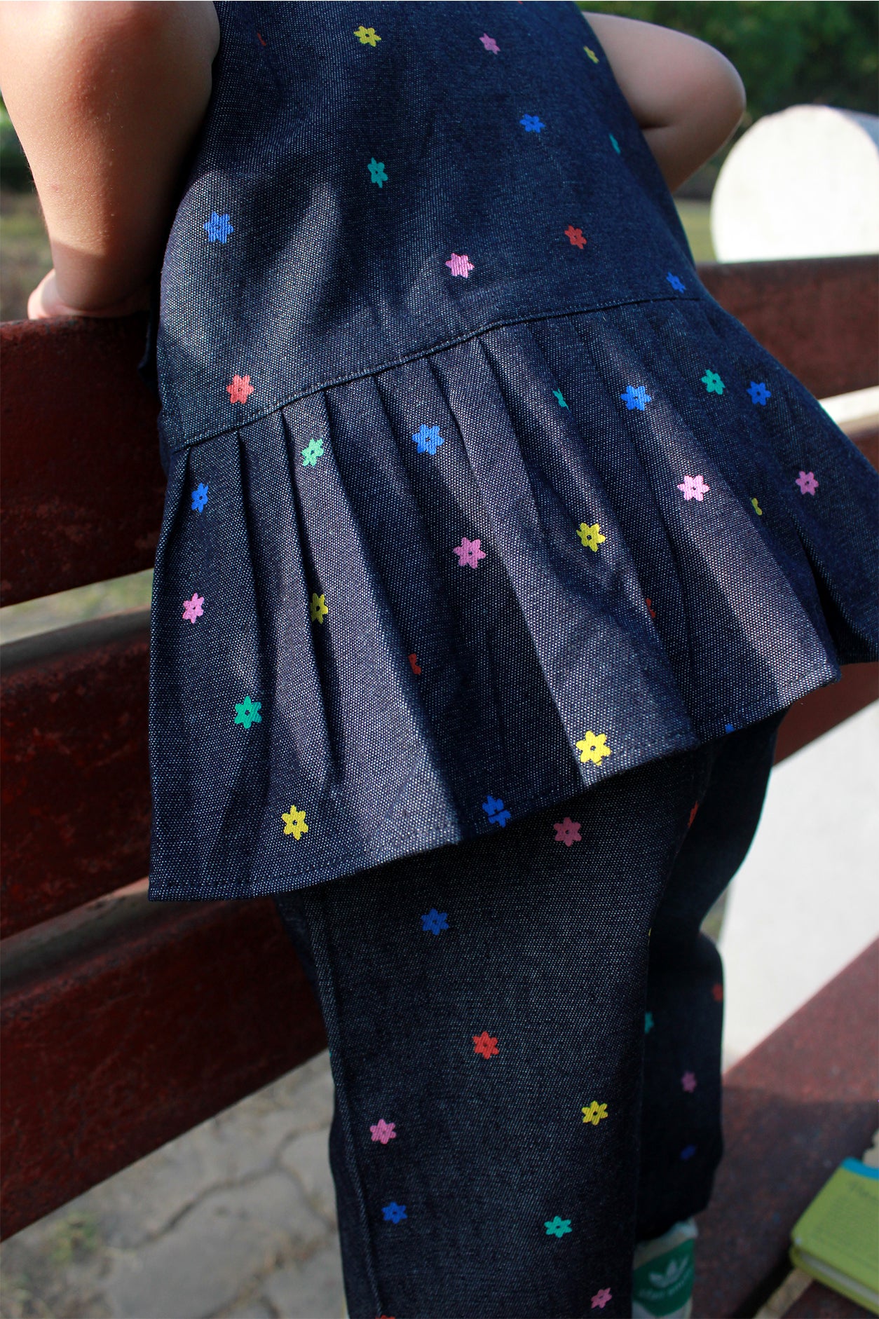Mimi Floristry Frill Top with Pants