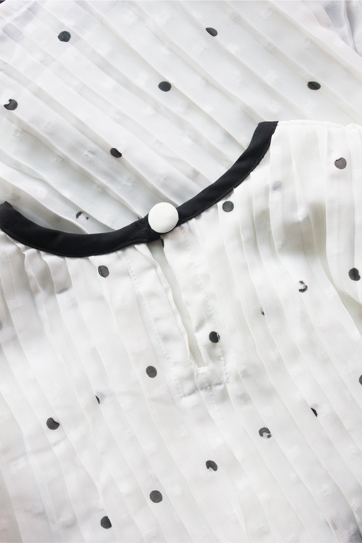 Carol Singing White Pleated Dress